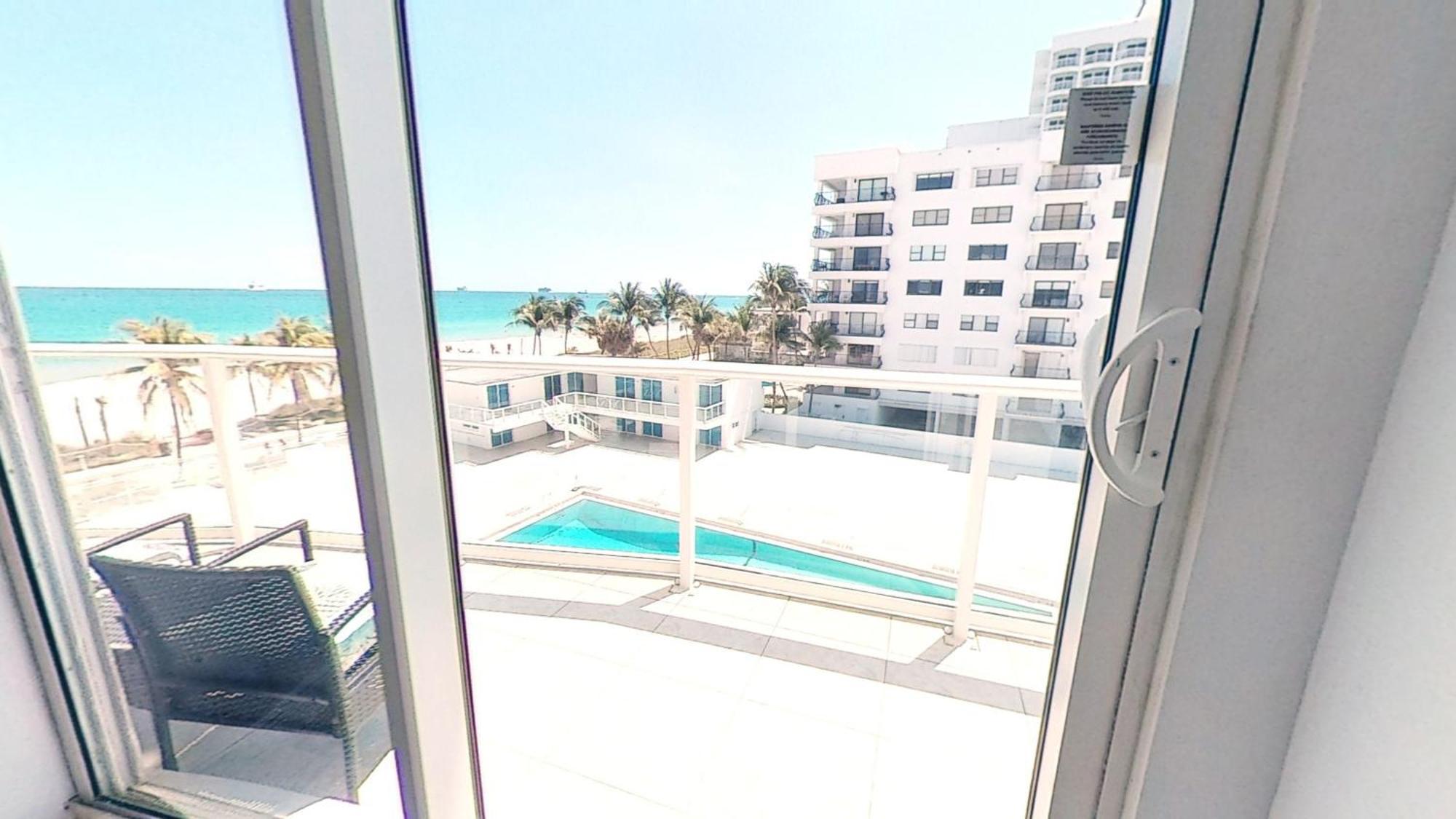 Castle M16 Oceanview Loft With Beach Access, Pool, Tennis And Free Parking! 마이애미 비치 객실 사진