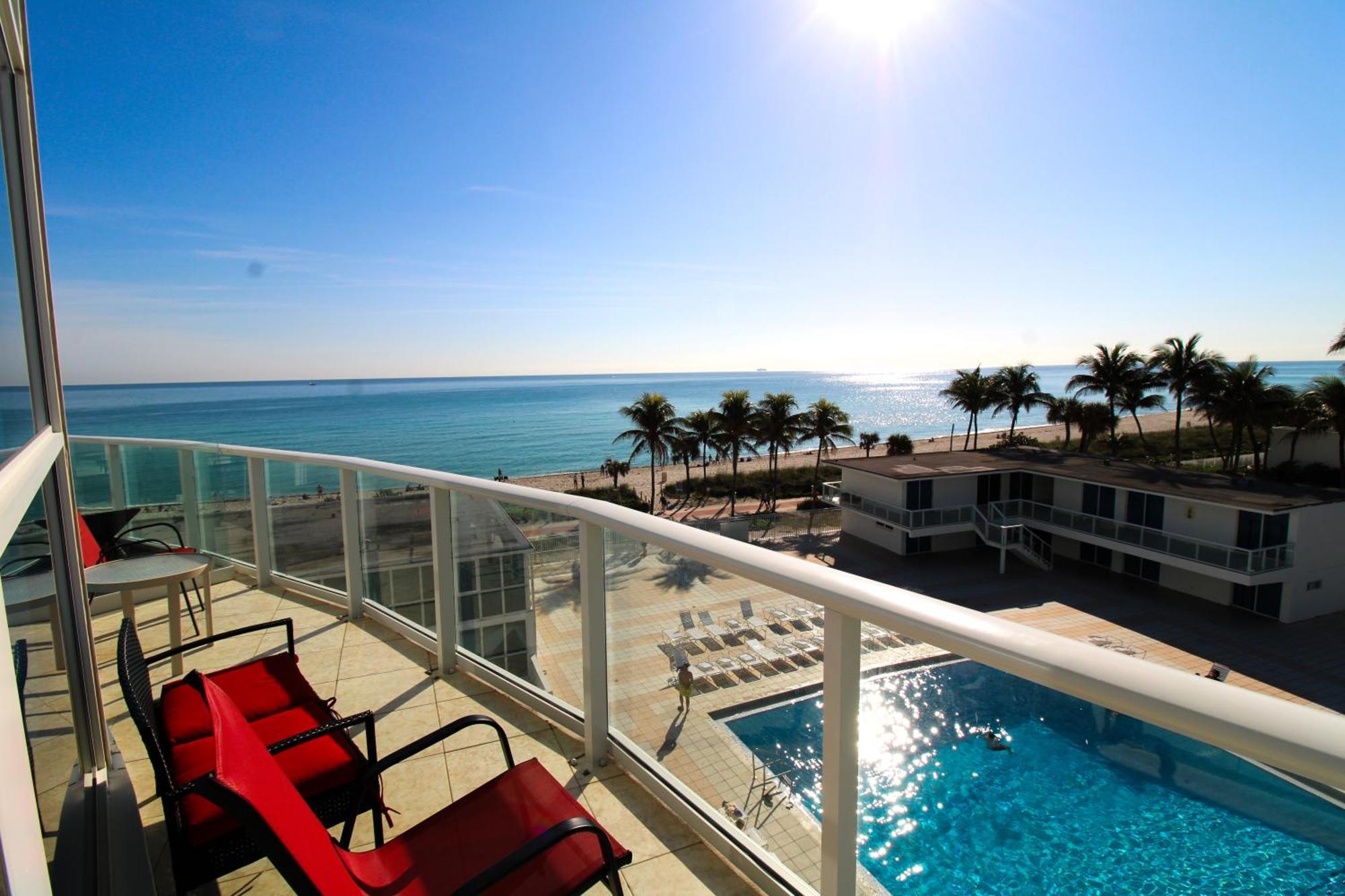 Castle M16 Oceanview Loft With Beach Access, Pool, Tennis And Free Parking! 마이애미 비치 외부 사진