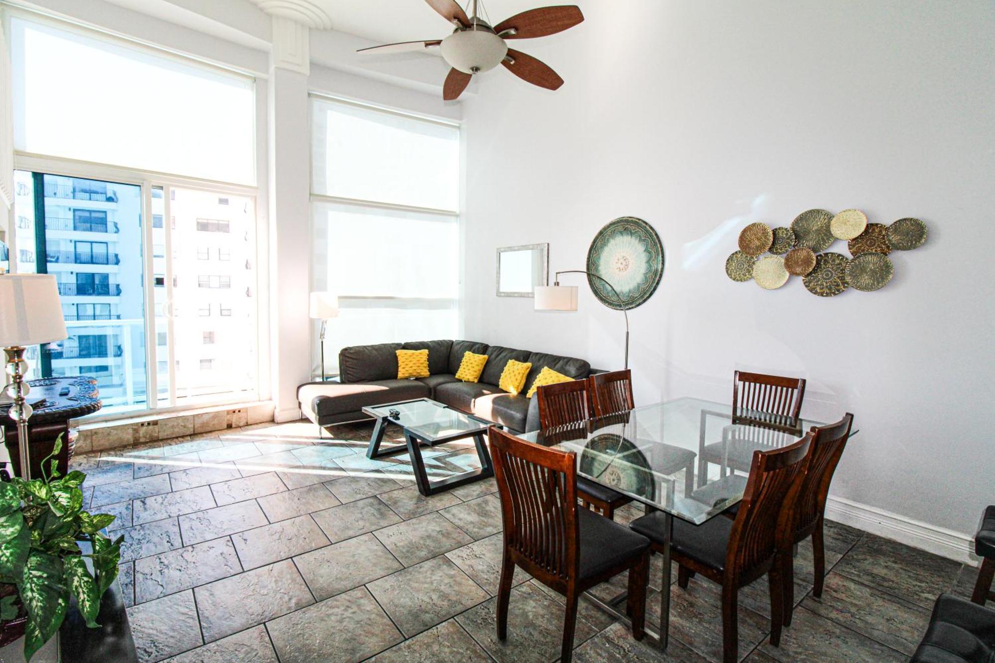 Castle M16 Oceanview Loft With Beach Access, Pool, Tennis And Free Parking! 마이애미 비치 외부 사진
