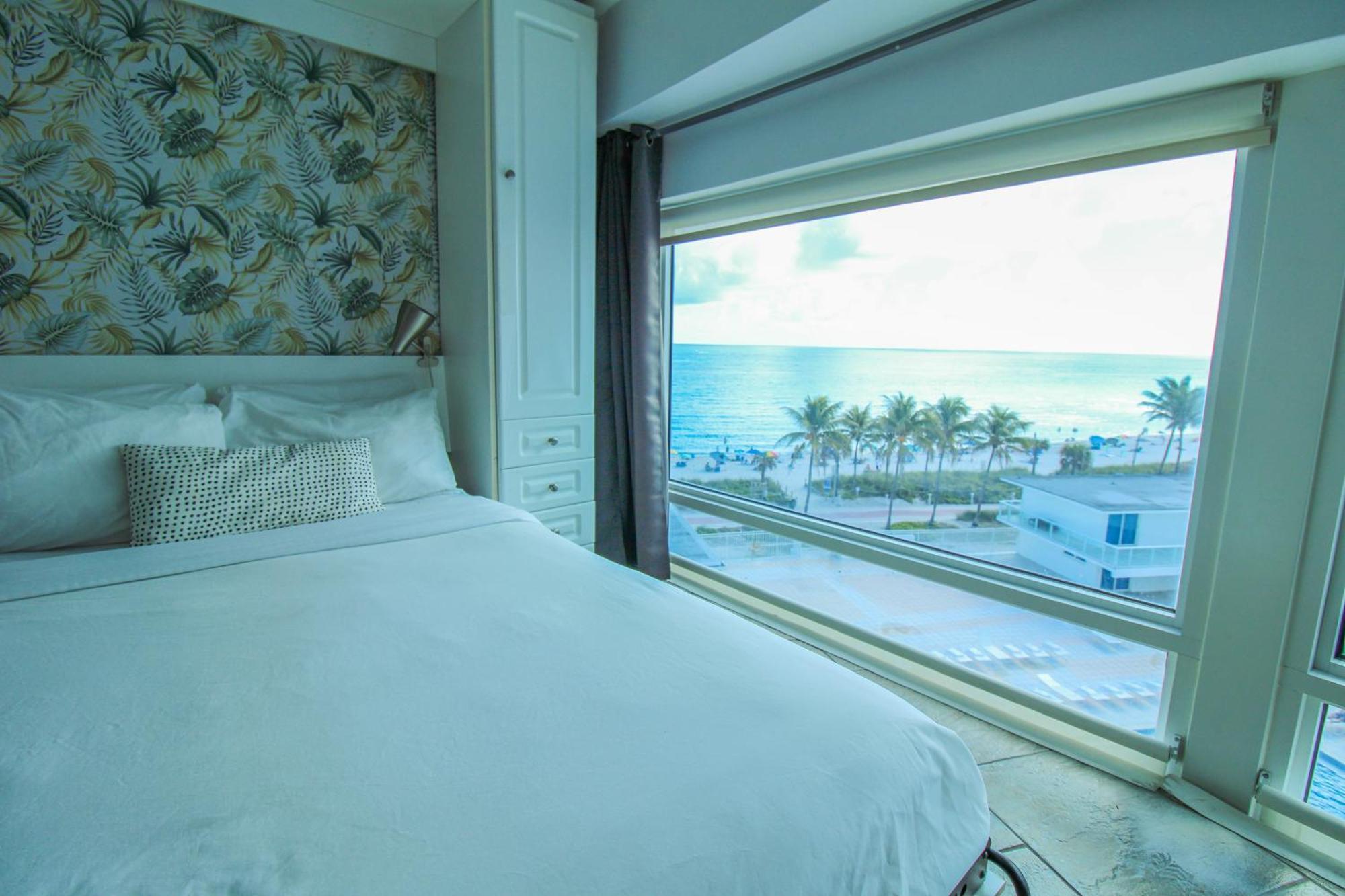 Castle M16 Oceanview Loft With Beach Access, Pool, Tennis And Free Parking! 마이애미 비치 외부 사진